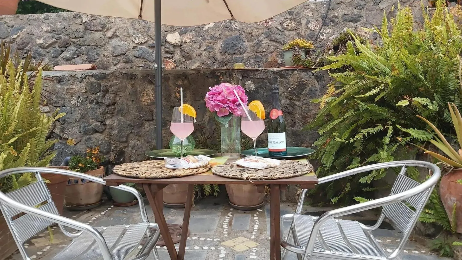 Sea View Apartment In San Cristobal De La Laguna - 70 Sqm  La Laguna (Tenerife)